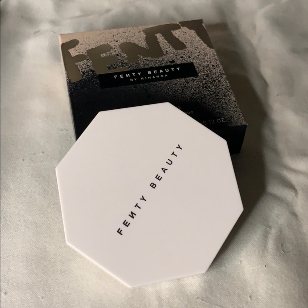 Fenty Beauty Killawatt Foil Freestyle Highlighter